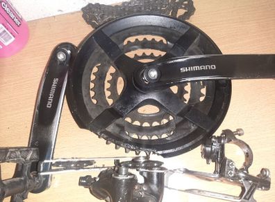 shimano 3 x9 gear drivetrain