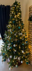 8 Foot Christmas Tree with built in Lights