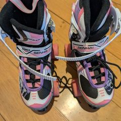 Adjustable Kids Roller Skates (SENHAI Size 1-4)