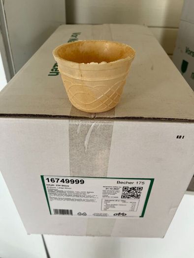 Edible ice cream tubs