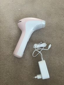 Philips Lumea hair removal system SC2004/11