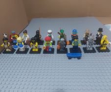 Minifigure, Series 1 (Complete Series of 16 Complete Minifigure Sets)