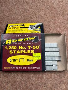 Arrow Staples