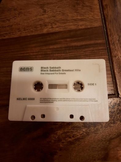 BLACK SABBATH - Greatest Hits - mid-80's Cassette  repress