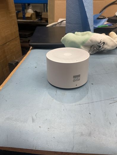 Portable bluetooth speaker