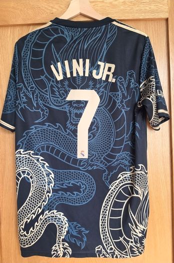 Real Madrid Dragon Edition Shirt #7 Vini Jr. - Size M