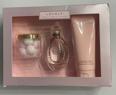 NEW: Sarah Jessica Parker - Lovely Perfume Set