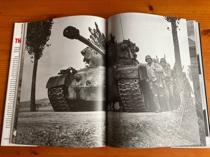 War Book: 'This Is War! A Photo-Narrative Of The Korean War'