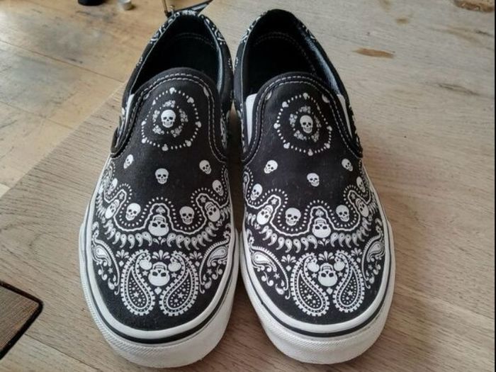 Vans /Day Of The Dead/ Size uk 5.5