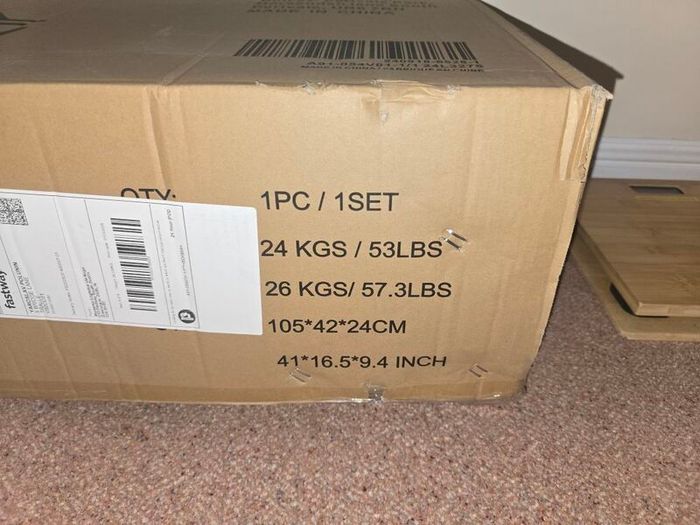 HOMCOM Multi-Function Weight Bench with Rack (Great Condition)