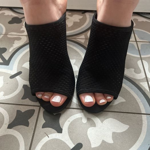 Aldo black heels. Size 4.5