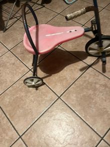 Bental cat vintage tricycle