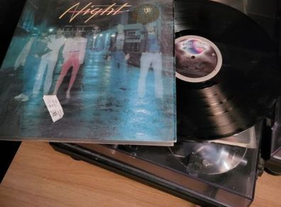 33 " vinyl records x 25