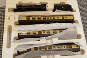 Hornby R2364MThe Torbay Express, train pack, new