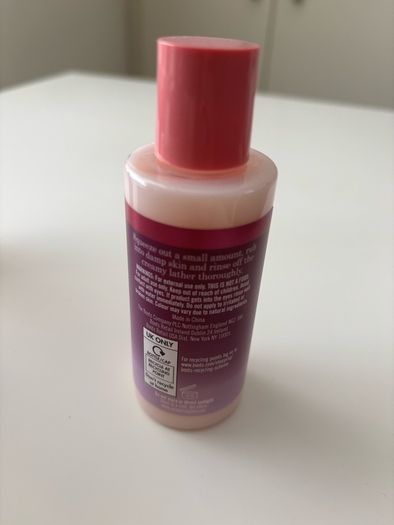 Soap & Glory Berry & Bright Body Wash 75ml
