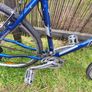 Hybrid bike Image 8