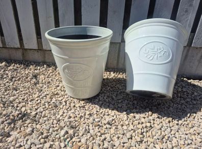 plant pots