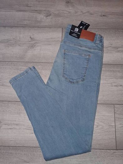 Brand New Bee Inspired Luca Signature Skinny Jeans - Size - 34/30 - 60.00 - Sterling - 78.00 - Euro