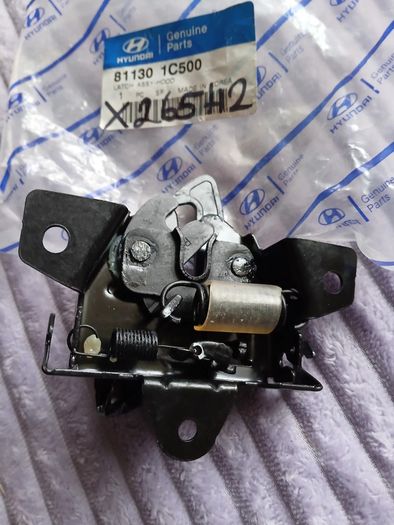 Genuine Hyundai Getz 2002-2006 Hood Latch Assy , 81130 1c500