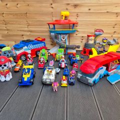 PAW Patrol Mega Playset & Vehicle Bundle