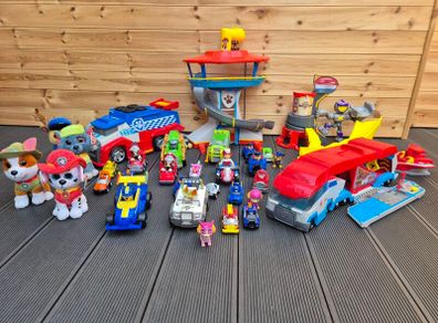 PAW Patrol Mega Playset & Vehicle Bundle