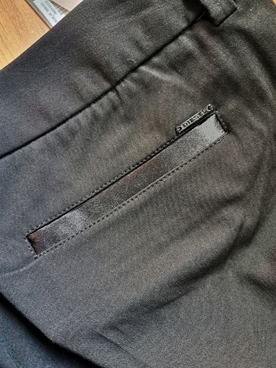 BNWT - Diesel Side-stripe pleat-front Black trouser