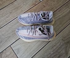 ladies trainers
