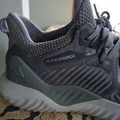 Adidas Alphabounce Beyond Triple Grey Runners - UK Size 9