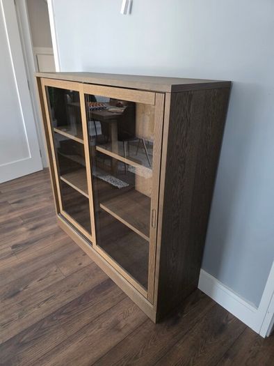 Ikea Cabinet with sliding glass doors, oak veneer 121x37x120 cm