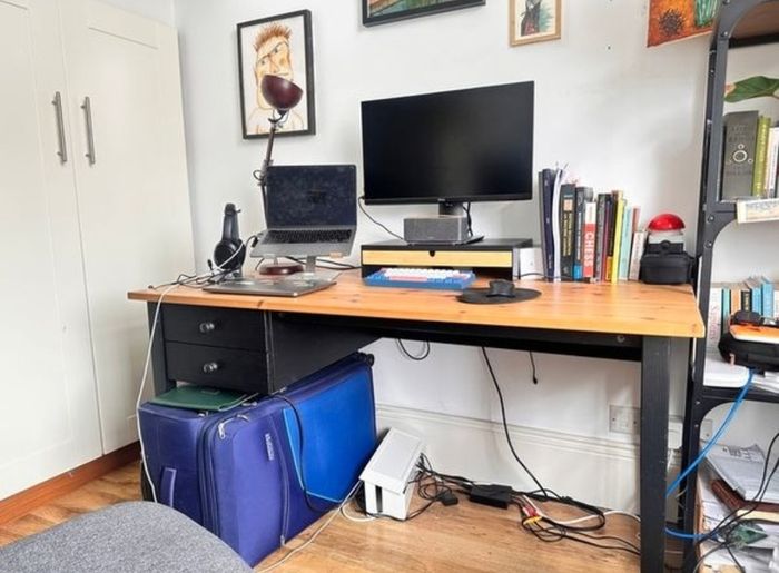 Large desk