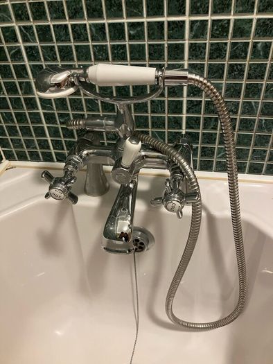 Bath , Screen, Mixer Tap