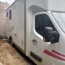 132 Renault master 3.5 horse van Image 3