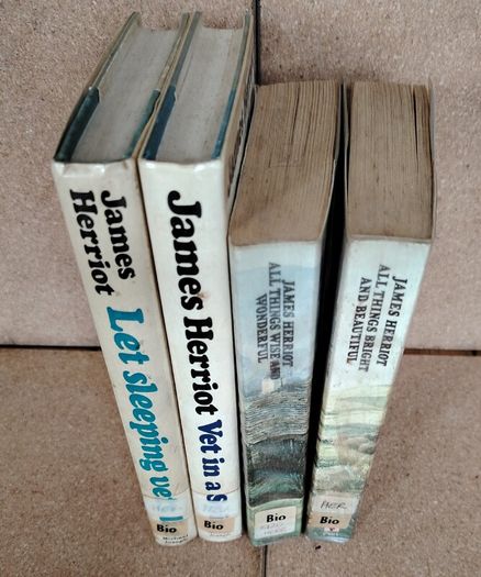 Vintage James Herriot 4-Book Collection (Inc. 1977 1st Edition) - Ex-Library