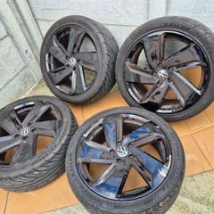 genuine OEM Volkswagen Golf alloy wheels,