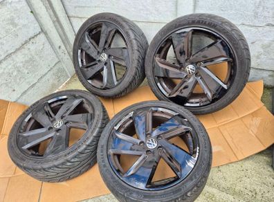 genuine OEM Volkswagen Golf alloy wheels,
