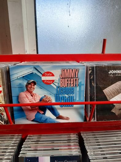 American Country music CD's (OVER 450 CDs)