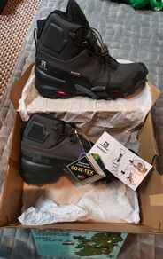 Women's Mid-rise Hiking Boot Salomon, Cross Hike Mid Gore-tex