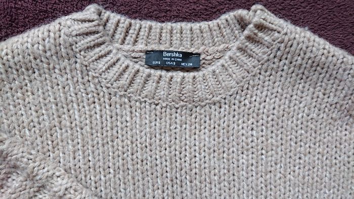Bershka Jumper   Size 8-12