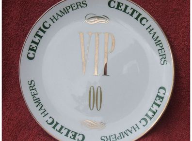 CELTIC HAMPERS (IRELAND) - 2000 millennium bone china commemorative wall-hanging plate (8" diameter)