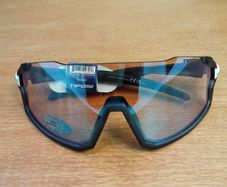 Tifosi Stash Clarion Fototec Lens Cyclist Sunglasses