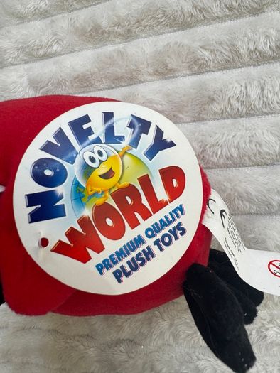 Novelty Toy World Soft Red Bird approx. 16 cm. Please see photos