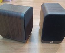Speakers - Q acoustics 3020