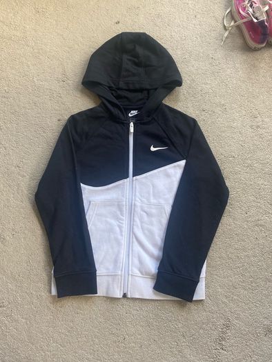 Kids size small Nike Hoodie