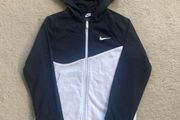 Boys Nike hoodie age - small kids 128-137cm