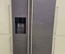 American Fridge with water and ice dispenser