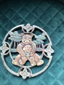 Trivet