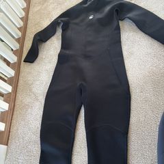 ladies wetsuit size 12