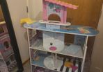 doll house