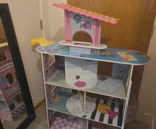doll house