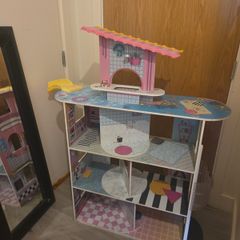 doll house
